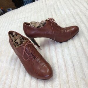Cole Haan Nike Air GUC Brown Lace Up Oxford Heels size 9B